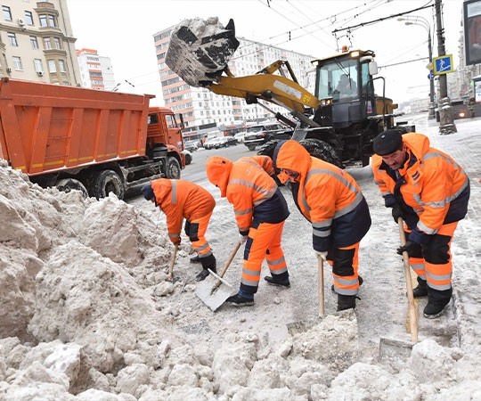 Уборка снега в Туапсе и  Краснодарском крае