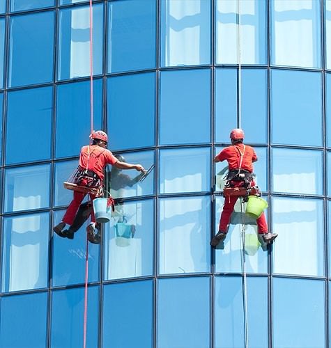 Мытье фасадов промальпинистами в Туапсе